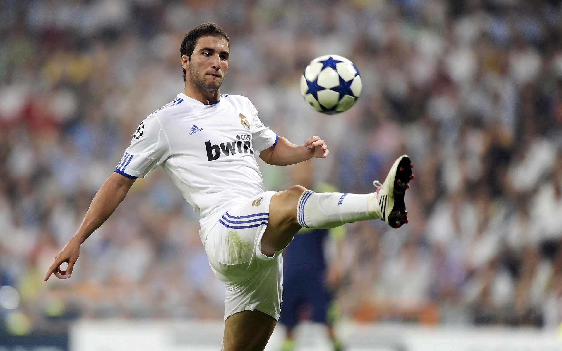 塞尔·拉恩:无论是在强攻还是反击中,他的速度总能成为比赛的转折点