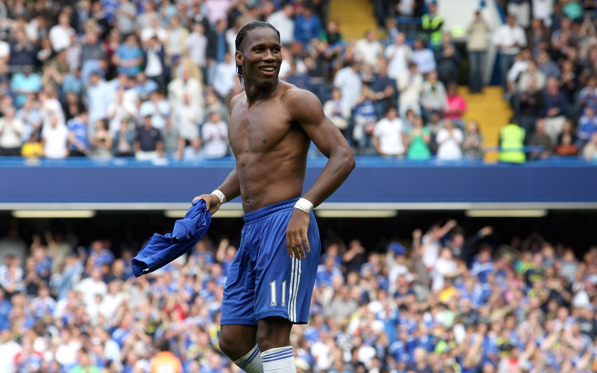 快船锋线球员展现篮下终结能力受到称赞，快船巅峰时期球员名单