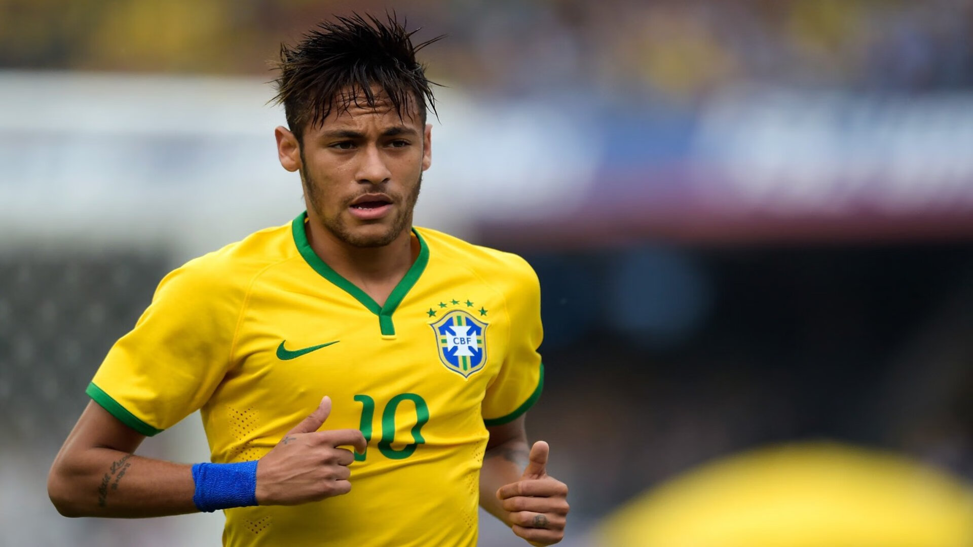 凯恩激活解约金，顶薪回归热刺备受期待，凯恩为什么与热刺签长合同